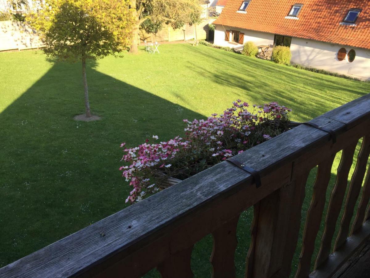 Gite Les Charmes Du Petit Pre Lumbres Exterior foto