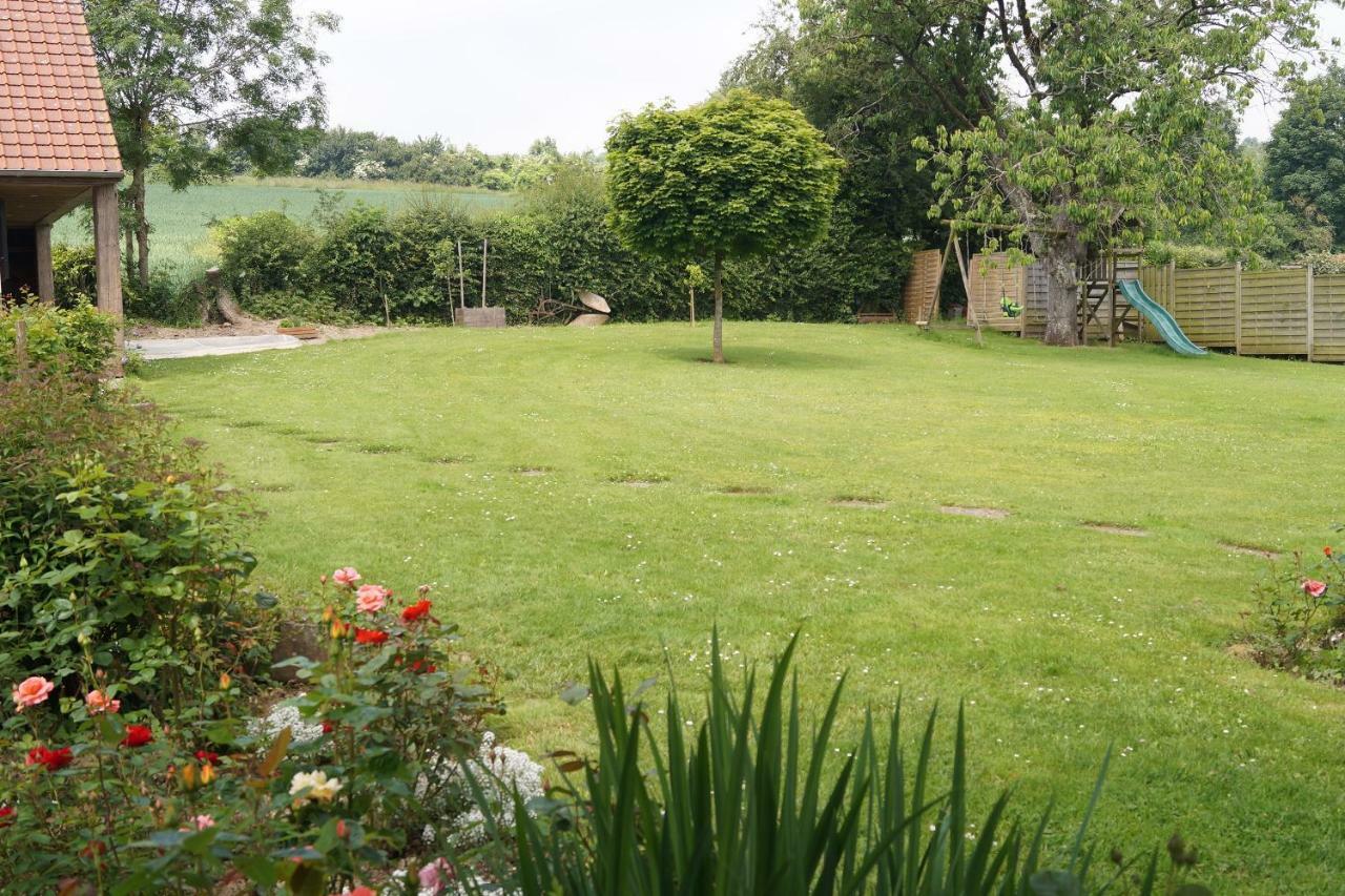 Gite Les Charmes Du Petit Pre Lumbres Exterior foto